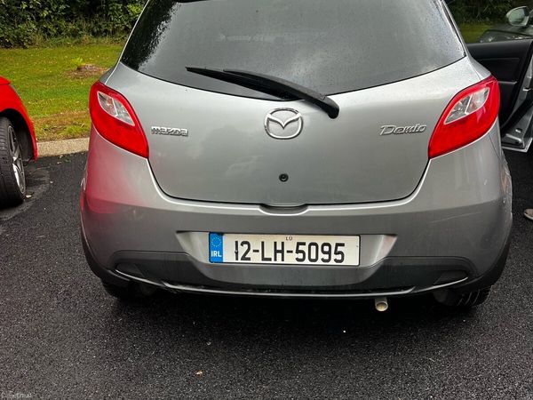 Mazda Demio MPV, Petrol, 2012, Silver