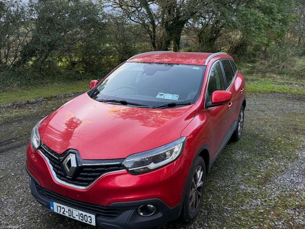 Renault Kadjar SUV, Diesel, 2017, Red