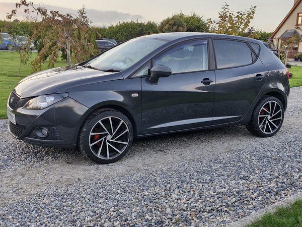 SEAT Ibiza MPV, Petrol, 2011, Grey