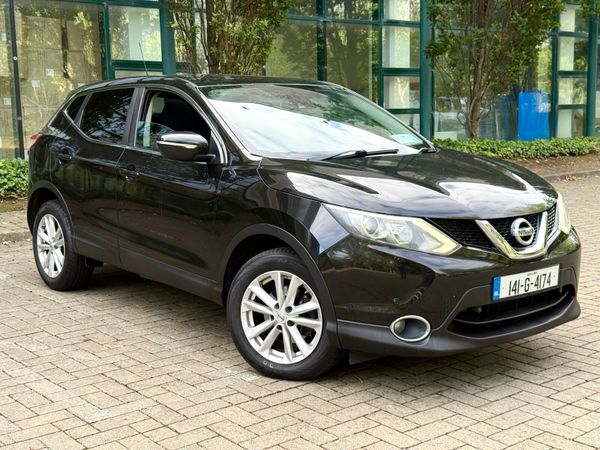 Nissan Qashqai Hatchback, Diesel, 2014, Black