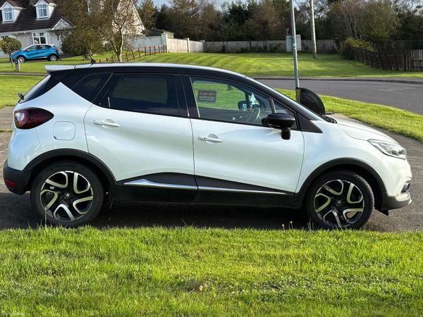 Renault Captur Hatchback, Diesel, 2018, White