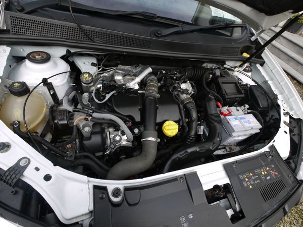 Dacia Logan Estate, Diesel, 2018, White
