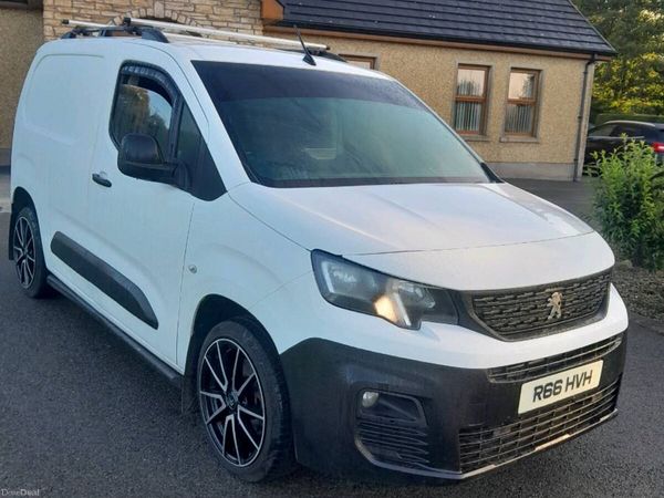 Peugeot Partner MPV, Diesel, 2019, White