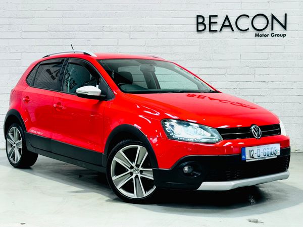 Volkswagen Polo Hatchback, Petrol, 2012, Red