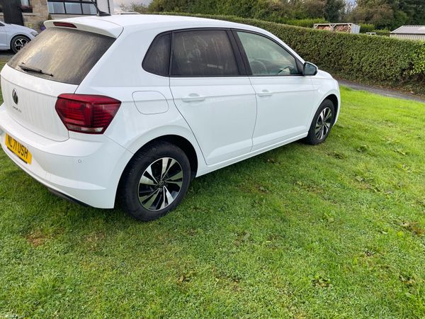 Volkswagen Polo Hatchback, Petrol, 2021, White