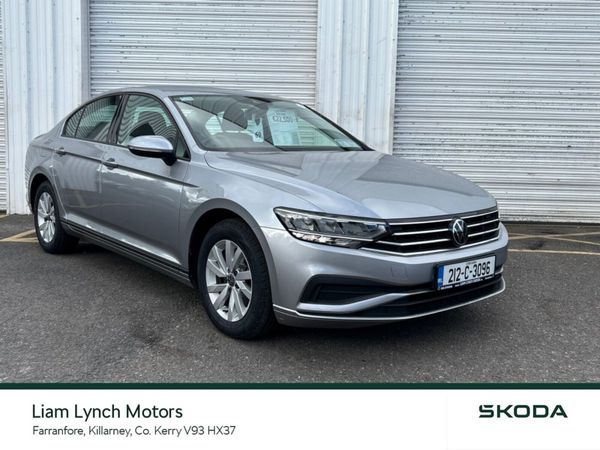 Volkswagen Passat Saloon, Diesel, 2021, Grey