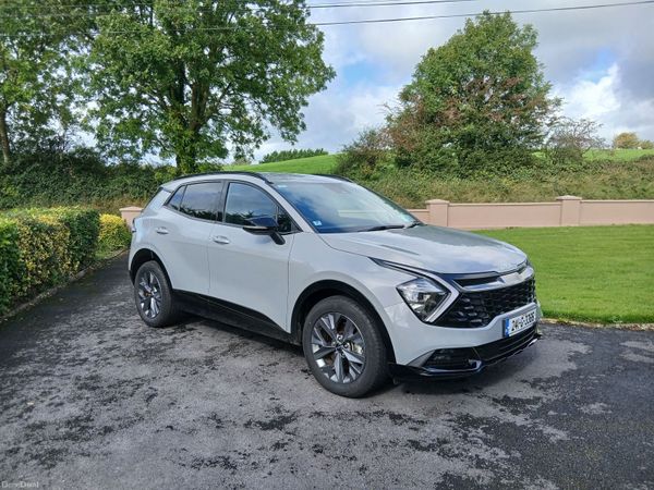 Kia Sportage SUV, Petrol Hybrid, 2024, Grey