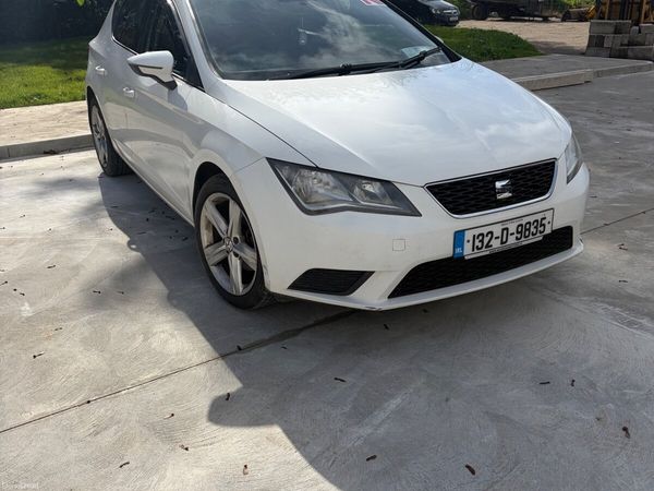 SEAT Leon Hatchback, Diesel, 2013, White