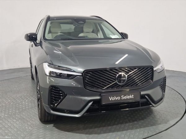 Volvo XC60 SUV, Petrol Plug-in Hybrid, 2026, Green