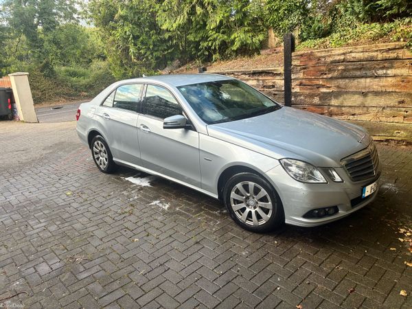 Mercedes-Benz E-Class Saloon, Diesel, 2011, Silver