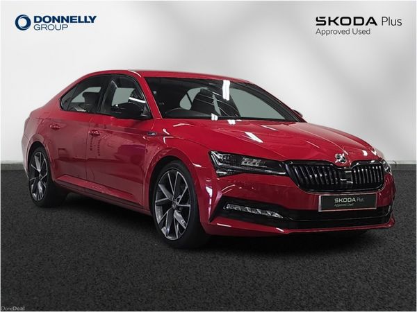 Skoda Superb Hatchback, Petrol, 2021, Red