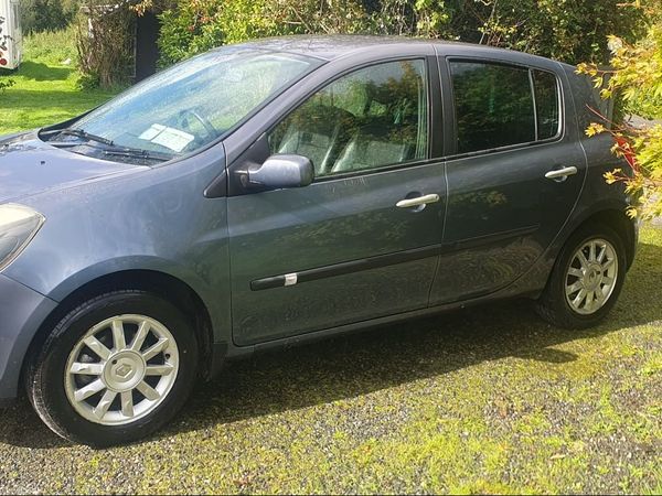 Renault Clio Hatchback, Petrol, 2008, Blue