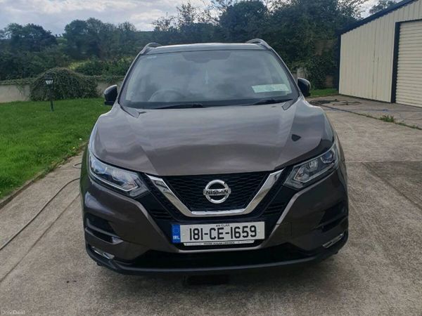 Nissan Qashqai MPV, Diesel, 2018, Brown