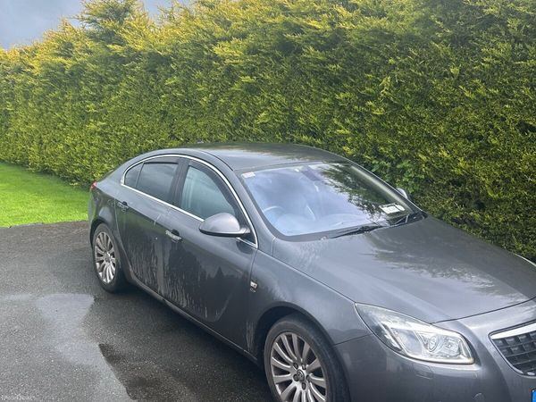 Vauxhall Insignia Hatchback, Diesel, 2011, Grey