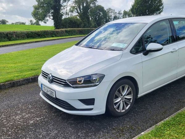 Volkswagen Golf Estate, Diesel, 2017, White