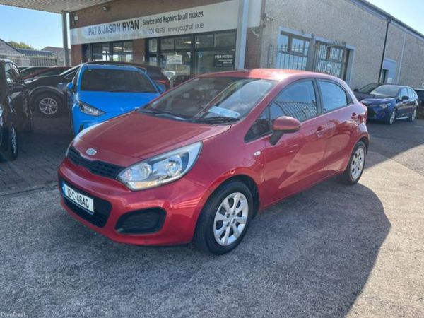 Kia Rio MPV, Petrol, 2012, Red