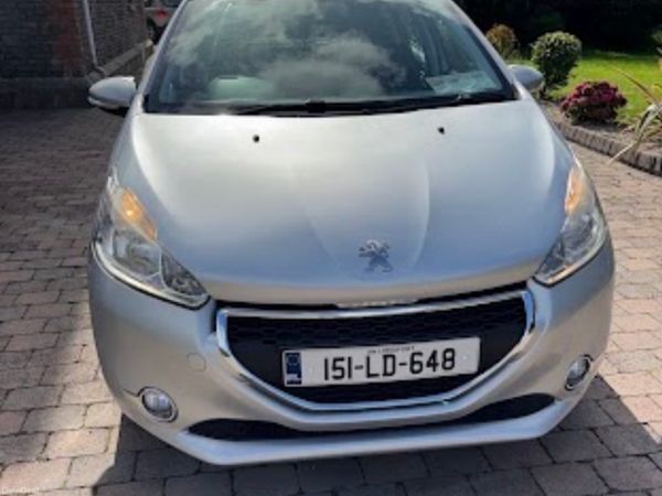 Peugeot 208 Hatchback, Diesel, 2015, Silver