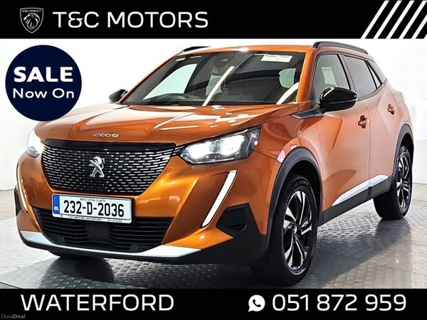 Peugeot 2008 MPV, Petrol, 2023, Orange