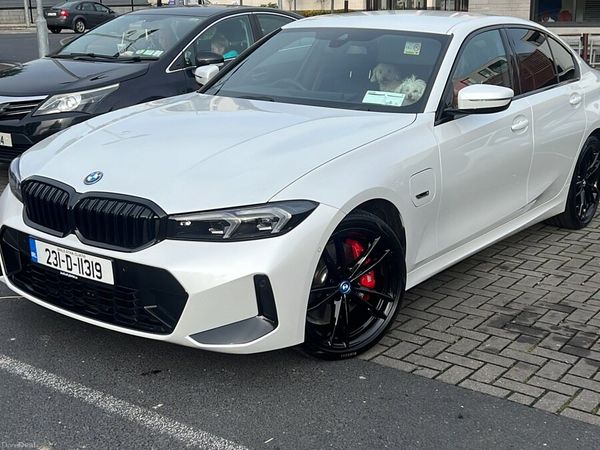 BMW 3-Series Saloon, Petrol Plug-in Hybrid, 2023, White