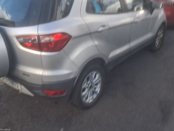 Ford EcoSport SUV, Petrol, 2015, Silver