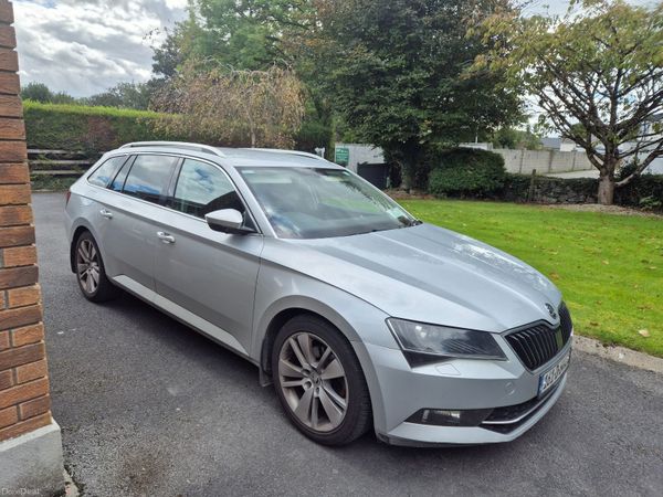 Skoda Superb Estate, Diesel, 2016, Silver