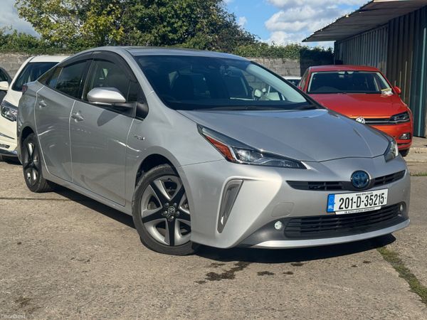 Toyota Prius Hatchback, Petrol Hybrid, 2020, Silver