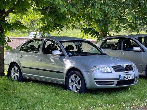 Skoda Superb Saloon, Diesel, 2008, Silver