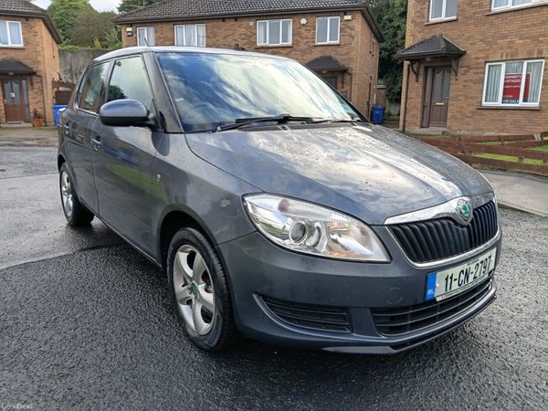 Skoda Fabia Hatchback, Diesel, 2011, Grey