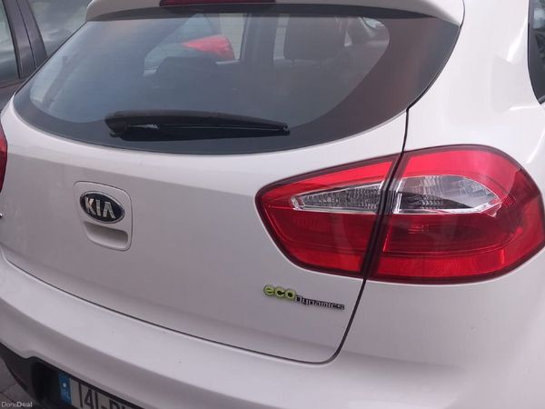 Kia Rio Hatchback, Diesel, 2014, White