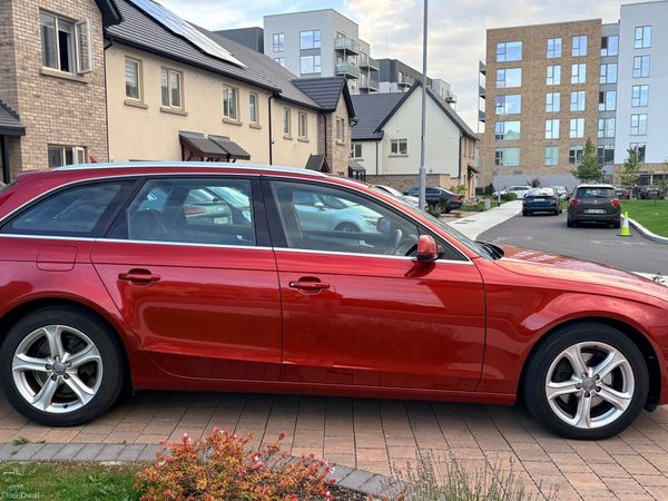 Audi A4 Estate, Petrol, 2014, Orange
