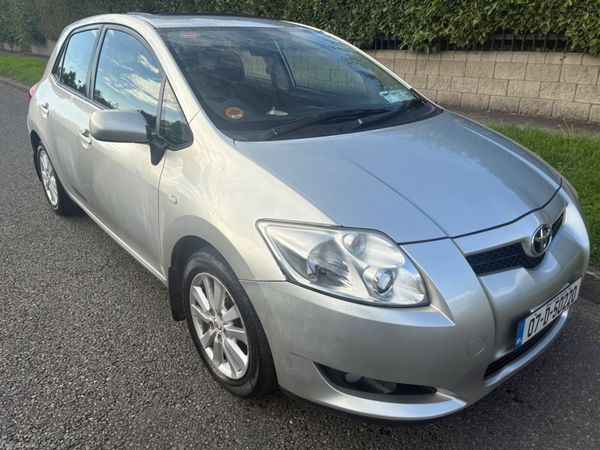 Toyota Auris Hatchback, Petrol, 2007, Silver