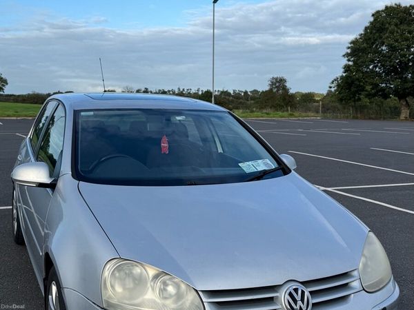 Volkswagen Golf Hatchback, Petrol, 2006, Silver