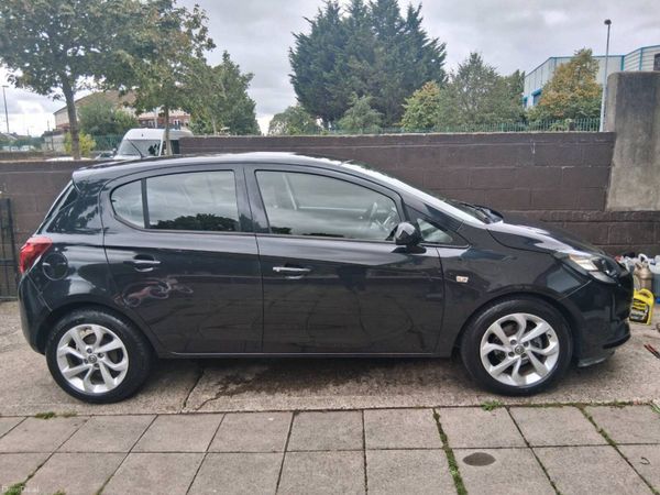 Opel Corsa Hatchback, Petrol, 2015, Black