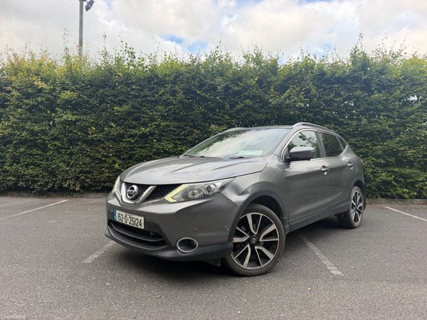 Nissan Qashqai Hatchback, Petrol, 2015, Grey