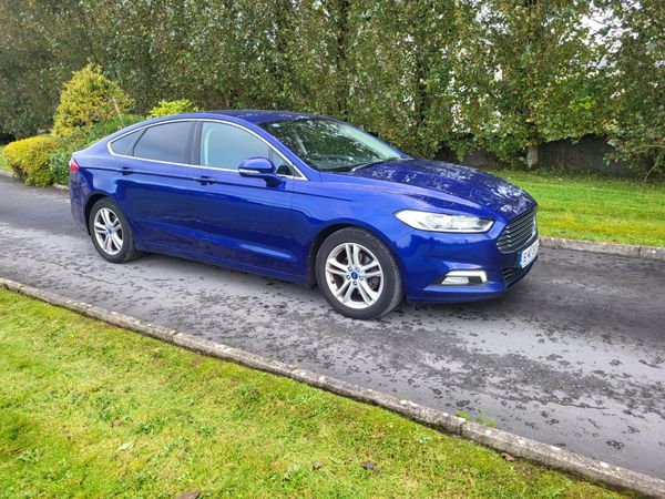 Ford Mondeo Hatchback, Diesel, 2016, Blue