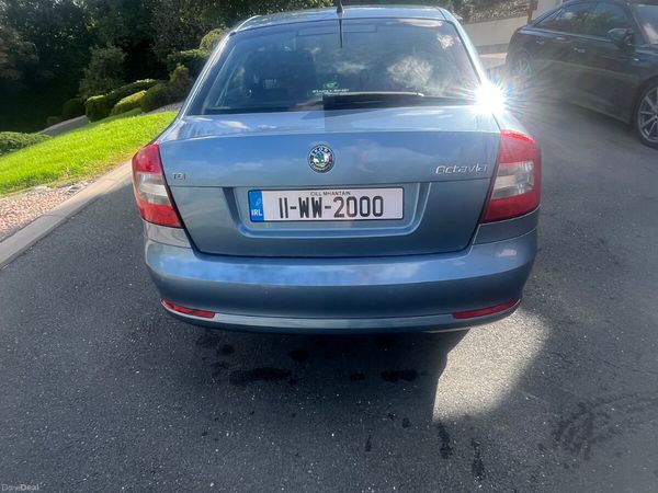 Skoda Octavia Saloon, Diesel, 2011, Grey