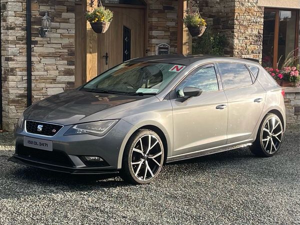 SEAT Leon Hatchback, Petrol, 2015, Grey