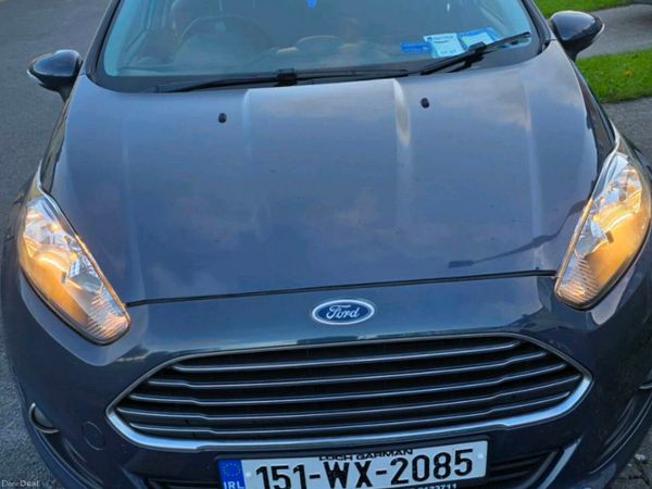 Ford Fiesta Hatchback, Petrol, 2015, Blue