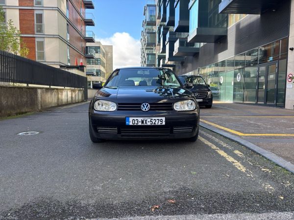 Volkswagen Golf Hatchback, Petrol, 2003, Black