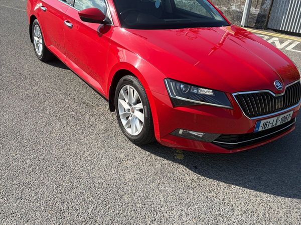 Skoda Superb Estate, Diesel, 2016, Red