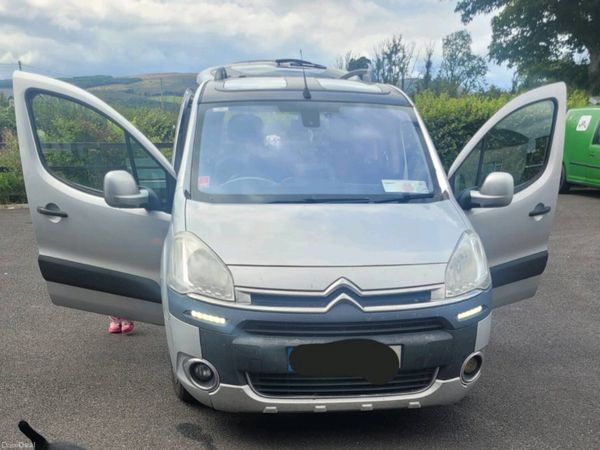 Citroen Berlingo Multispace MPV, Diesel, 2012, Silver