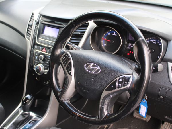 Hyundai i30 Hatchback, Diesel, 2016, Grey