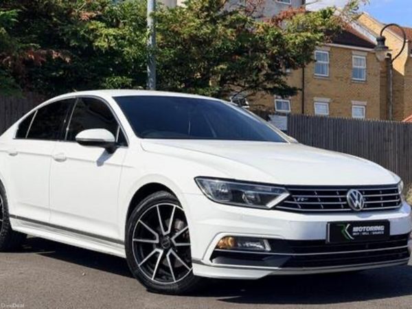 Volkswagen Passat Saloon, Diesel, 2016, White