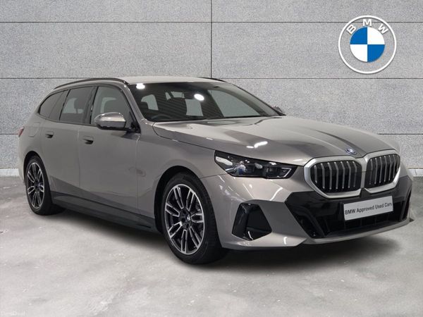 BMW 5-Series Estate, Petrol Hybrid, 2026, Grey
