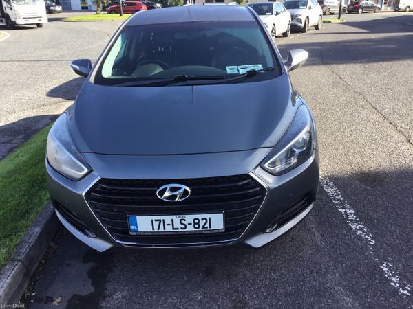Hyundai i40 Saloon, Diesel, 2017, Grey