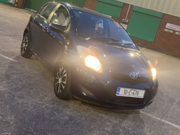 Toyota Yaris Hatchback, Petrol, 2010, Blue