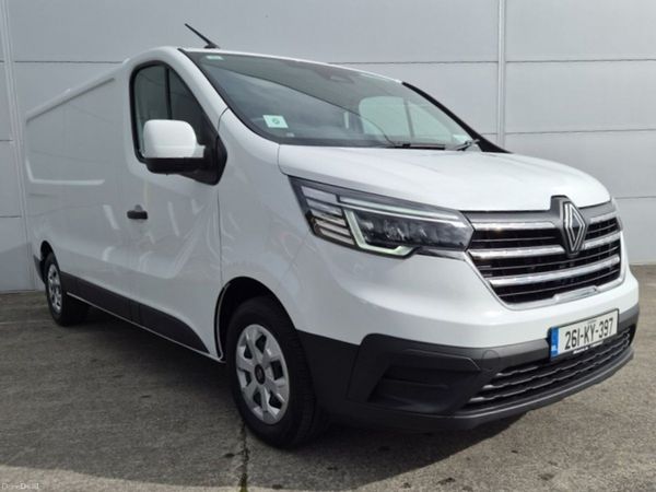 Renault Trafic MPV, Diesel, 2026, White