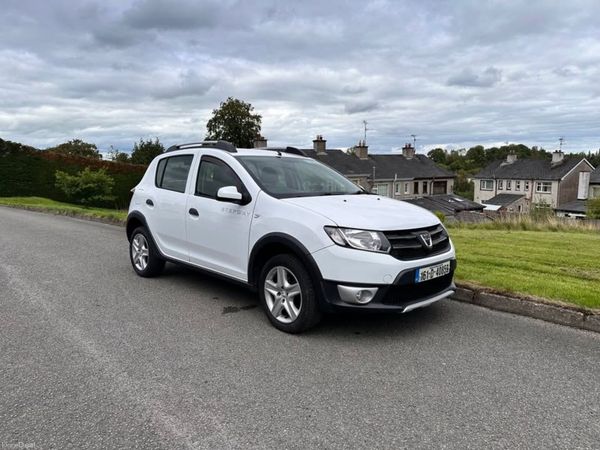 Dacia Sandero Stepway Hatchback, Diesel, 2016, White