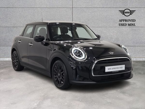 Mini Cooper Hatchback, Petrol, 2024, Black