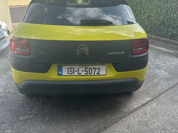 Citroen C4 Cactus Hatchback, Diesel, 2015, Yellow